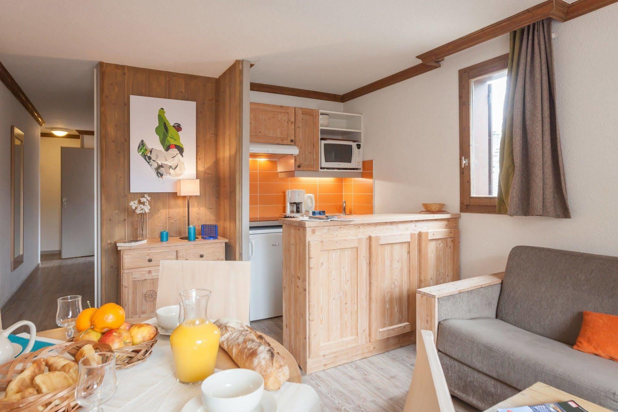 Residence Pierre & Vacances Les Chalets De Solaise Val-d'Isere Exterior photo